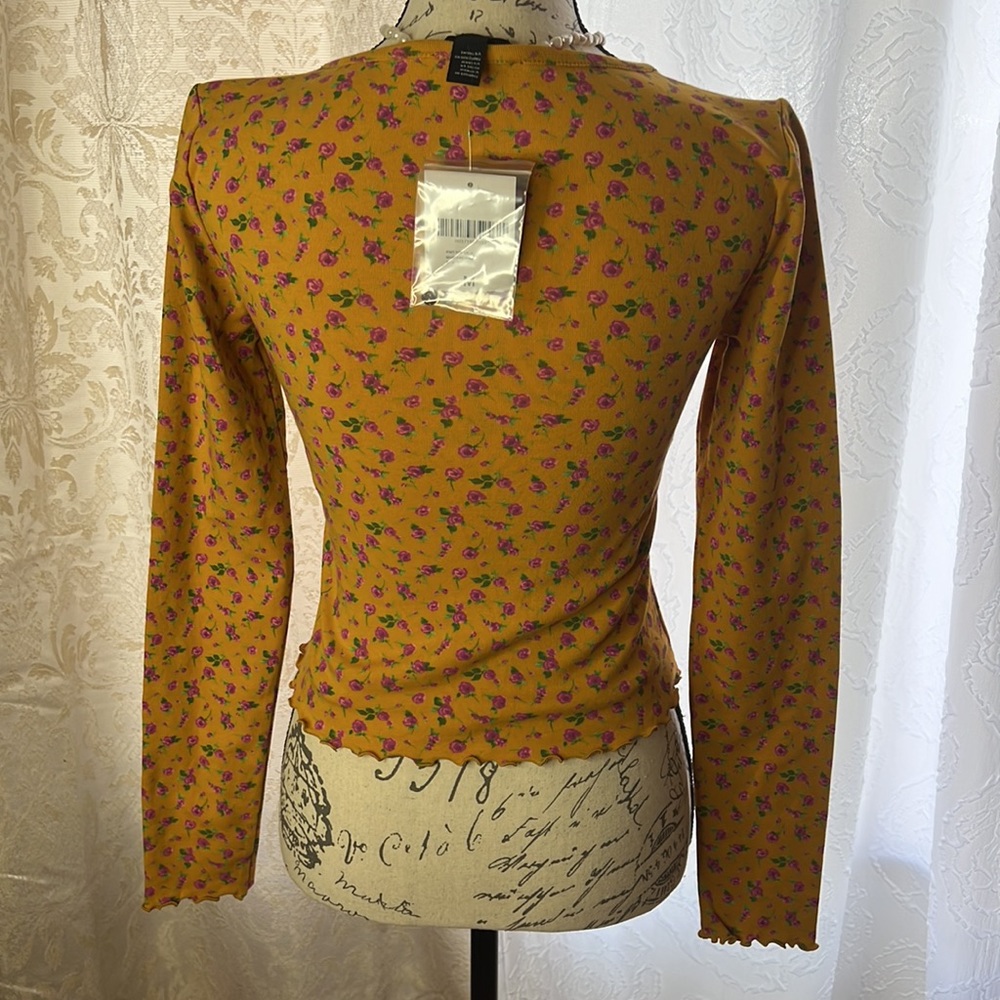 Blouse - Picture 4 of 5